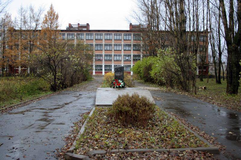 Фотографии школы.